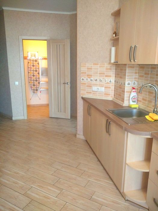 Большая и светлая квартира! 48м2 Ул. Ревуцкого, 7в. Генератор.
