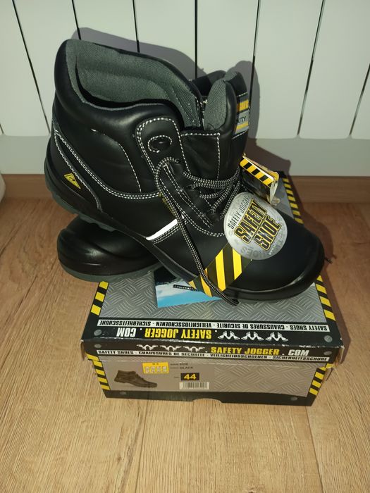 Sprzedam buty robocze