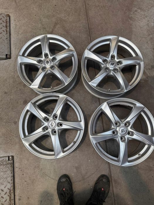 Felgi aluminiowe Brock 5x114,3 et 36 7x17j