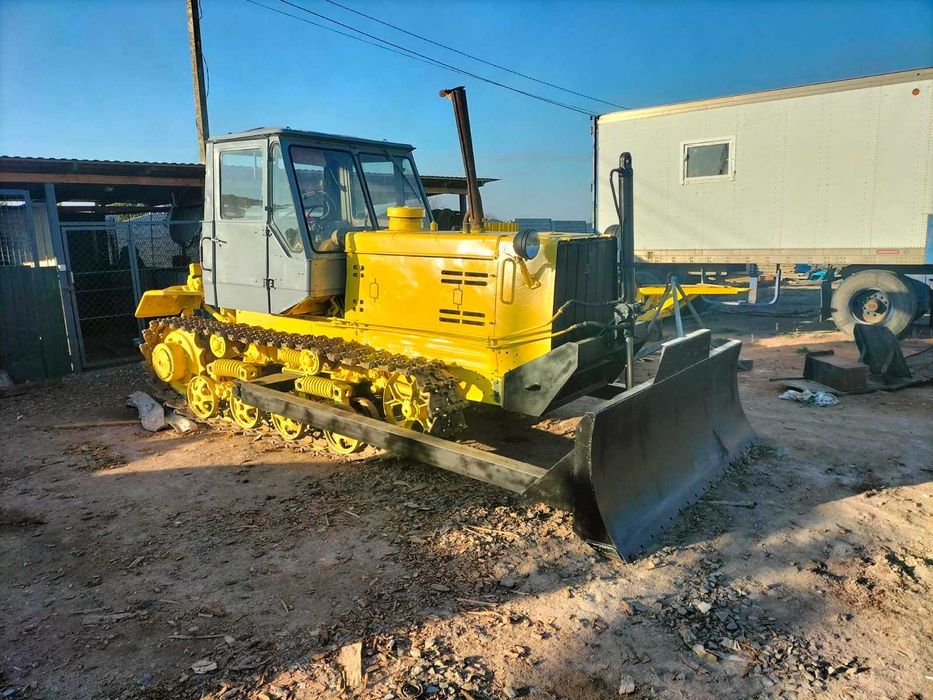 Екскаватор, Маніту, бобкат, каток, бульдозер, евакуатор, трал,