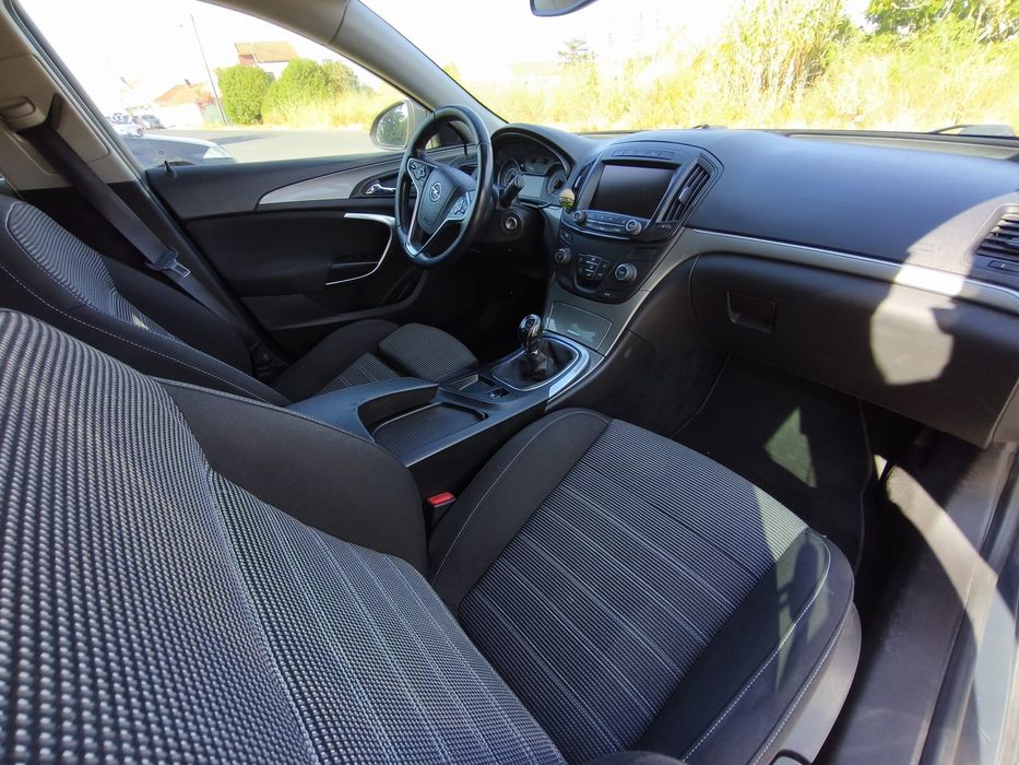 Opel Insignia Sports Tourer — fotografia 7