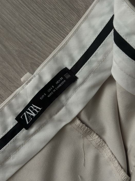 Брюки Zara кремового кольору