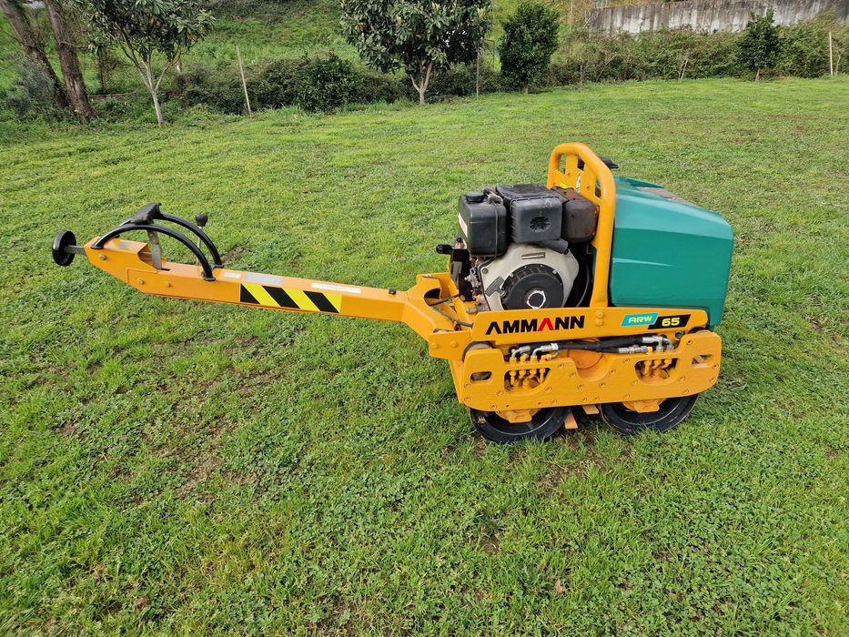 Cilindro compactador apeado
