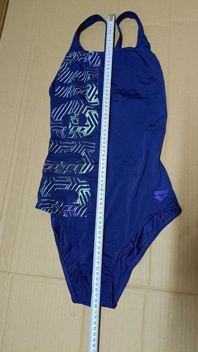 ARENA Jednoczęściowy strój kąpielowy rozm.UK36