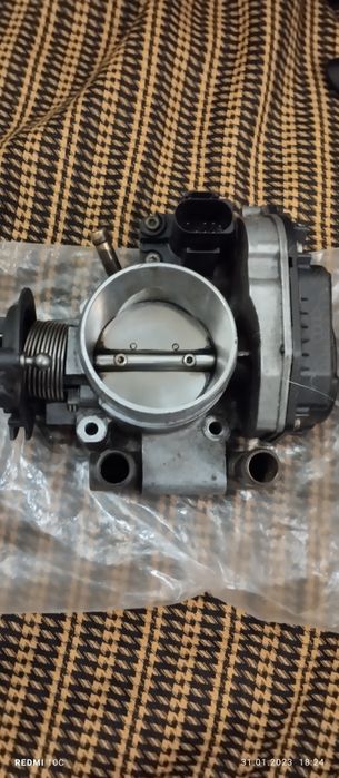 Продам дросельноя заслонка