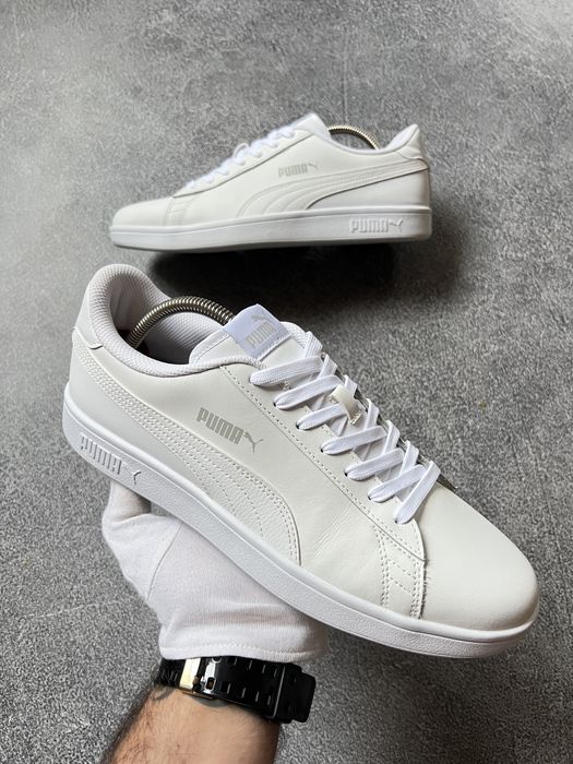 Чоловічі білі шкіряні кеди кросівки Puma оригінал розмір 44