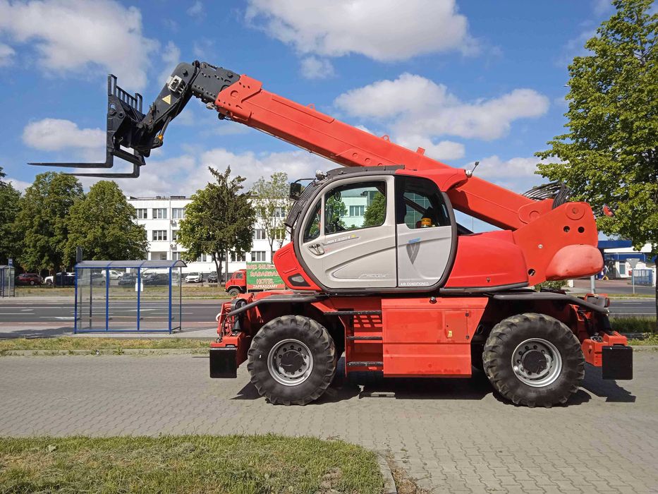 Wynajem ładowarek teleskopowych Grodzisk Maz Manitou JCB Korona Rental