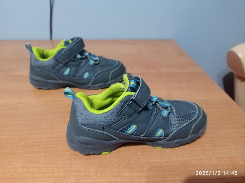 Buty sportowe 28,5 na rzep 29 wkładka 18,5cm