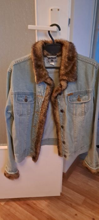 Kurtka jeansowa z kozuszkiem