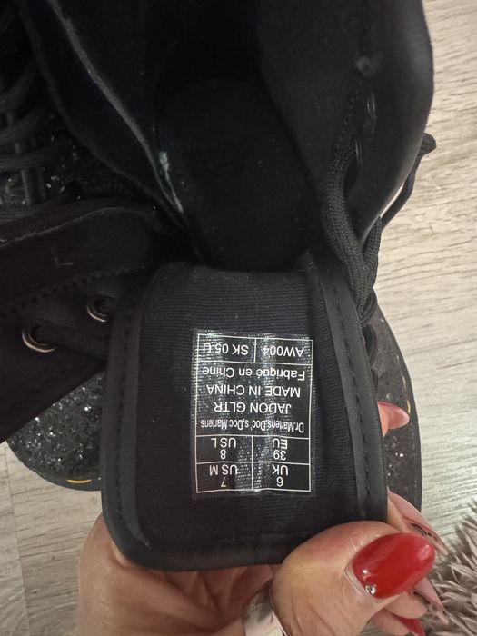Jadon Glitter Black Dr Martens