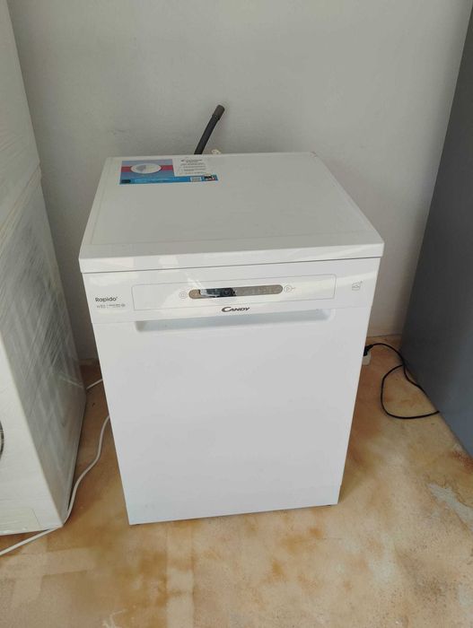 Maquina lavar louça Candy64752115613315120