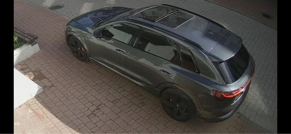 Продам E-TRON PRESTIGE,максимальна,жирна  комплектація.