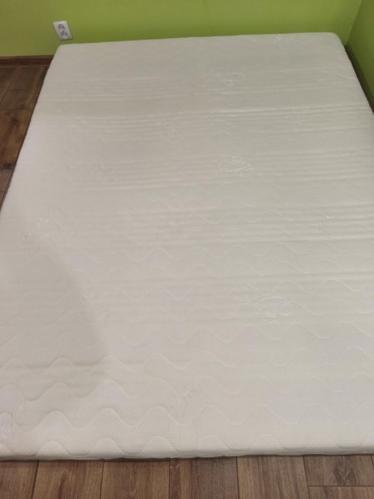 Piankowy materac