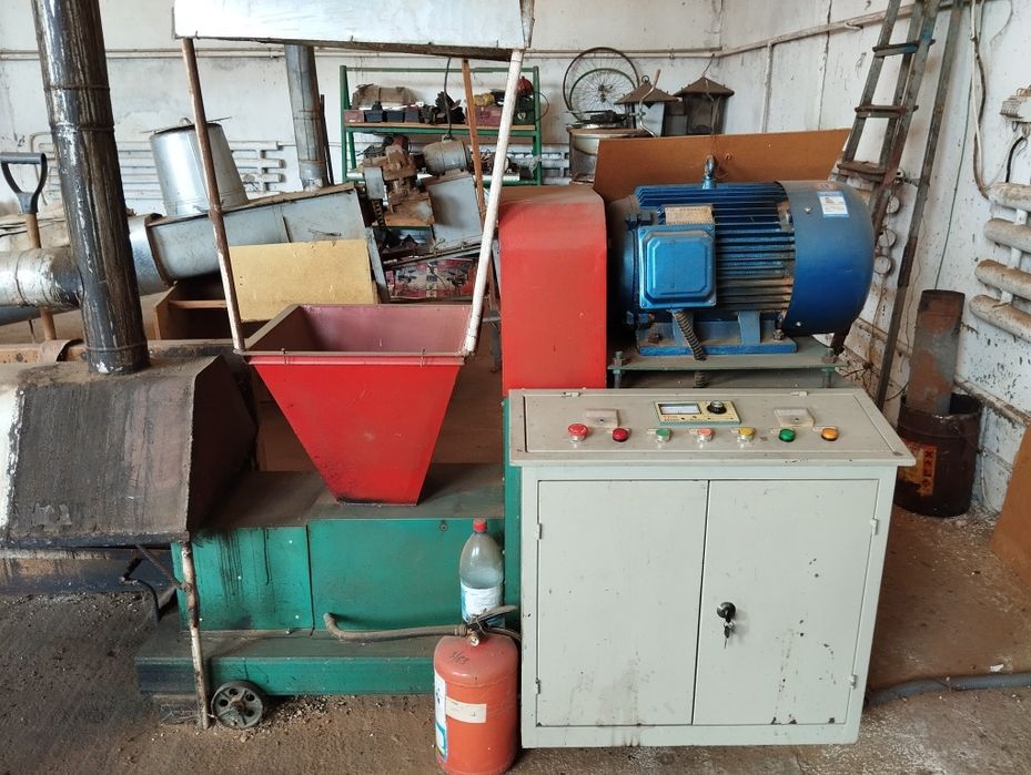 Брикетный станок