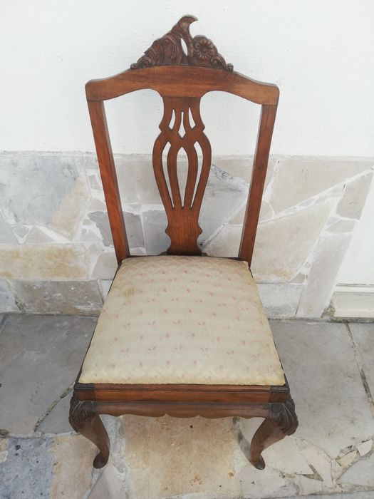 Conjunto vintage de cadeira e banqueta estilo Queen Anne