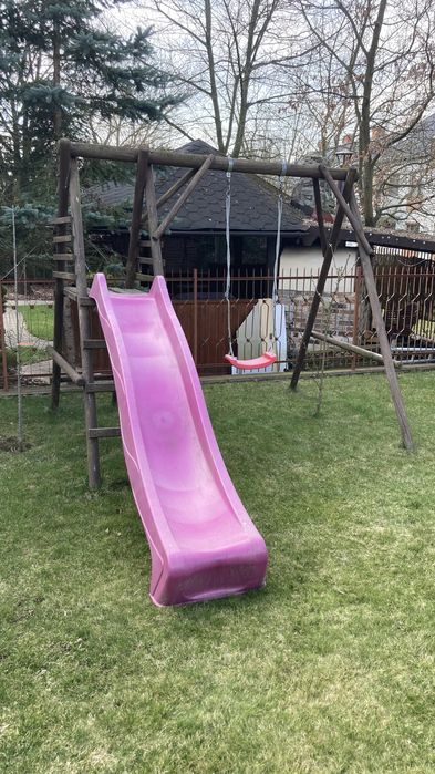 Huśtawka ogrodowa ze zjeżdzalnią