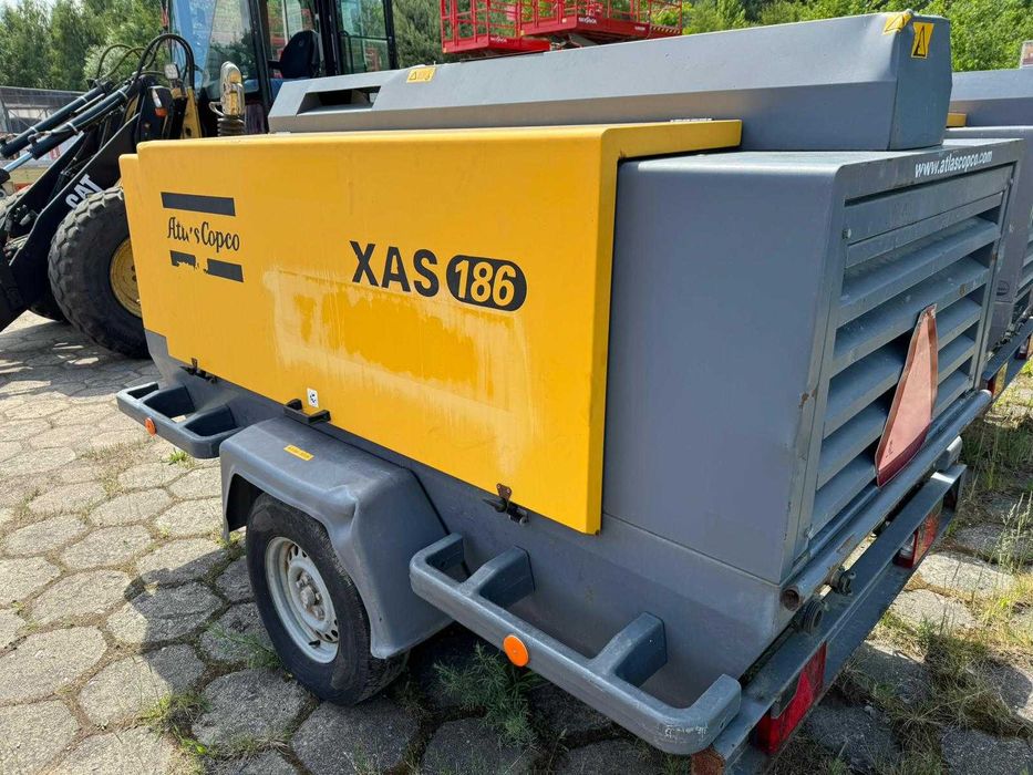 Sprężarka Atlas Copco XAS 186, 2011, netto: 57.000 PLN.