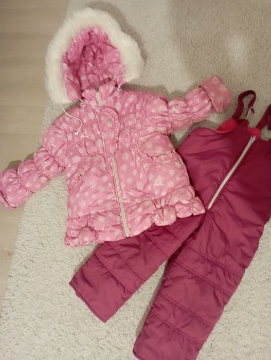 Зимовий комбінезон на овчині приблизний розмір 92-98 дивіться заміри