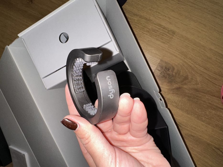 Продам Дайсон в ідеальному стані,чек,коробка,гарантія