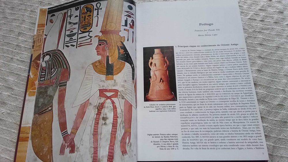 Livros sobre História e Arte Universal