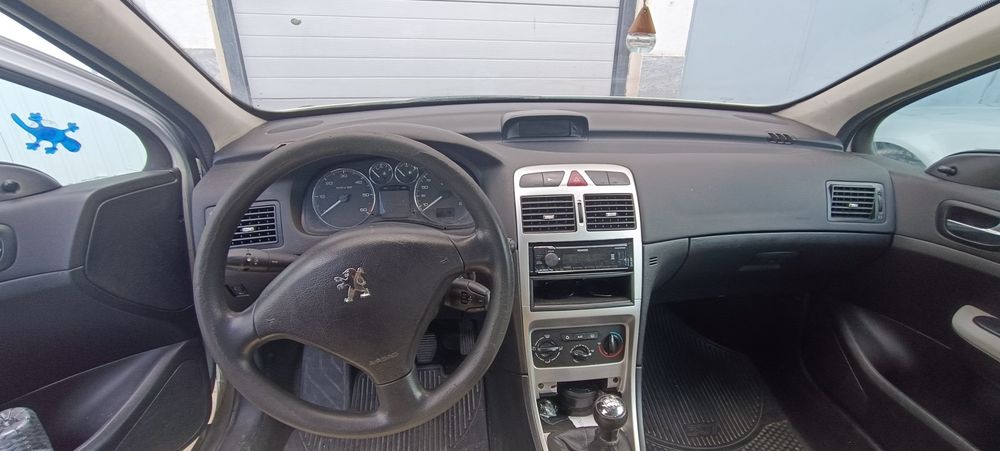 Peugeot 307Hdi comercial vendo ou troco
