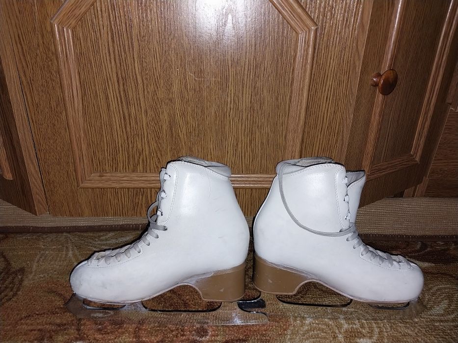 Коньки для фигурного катания Edea Хорус