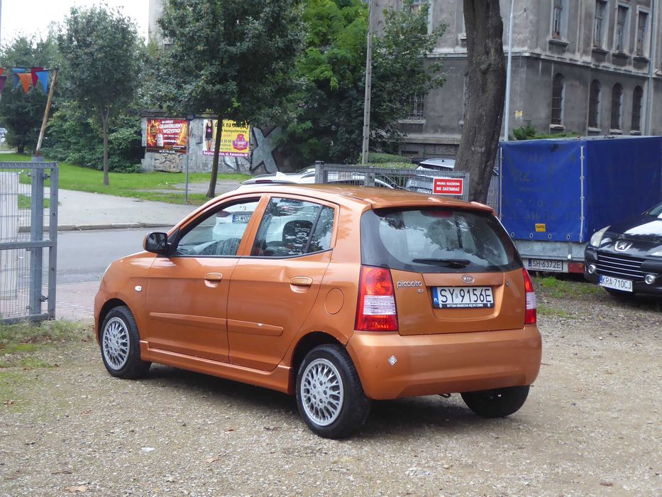 Kia Picanto 1.1 Benzyna, Bogate Wyposażenie, Długie Opłaty
