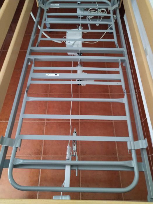 Cama Articulada Elétrica Invacare Medley Ergo