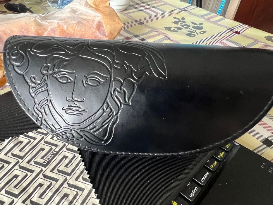 Versace oculos de sol antigos