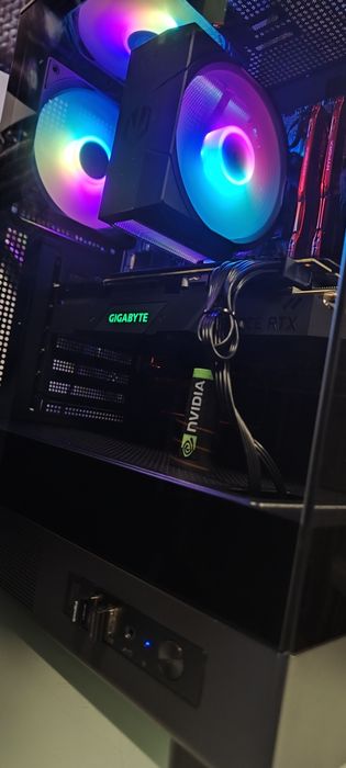 Komputer PC - Ryzen 7, RTX, SSD Win 10