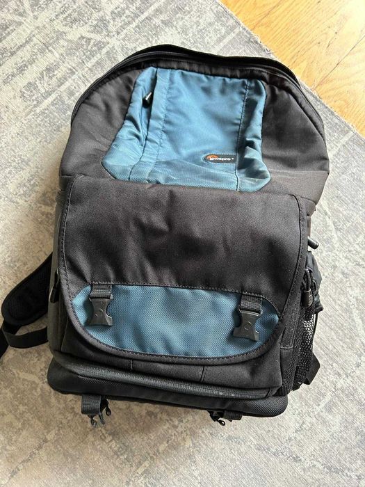 Mochila para material fotográfico Lowepro usada
