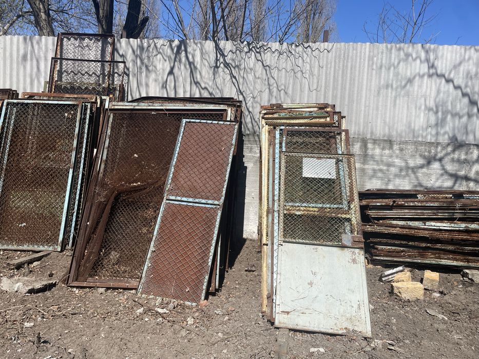 Уголок , сетка рябица , забор 25 грн
