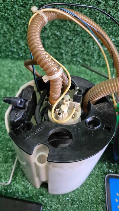 Bomba Combustível Depósito Audi A4 B7 8E 8E0.919051AK Original