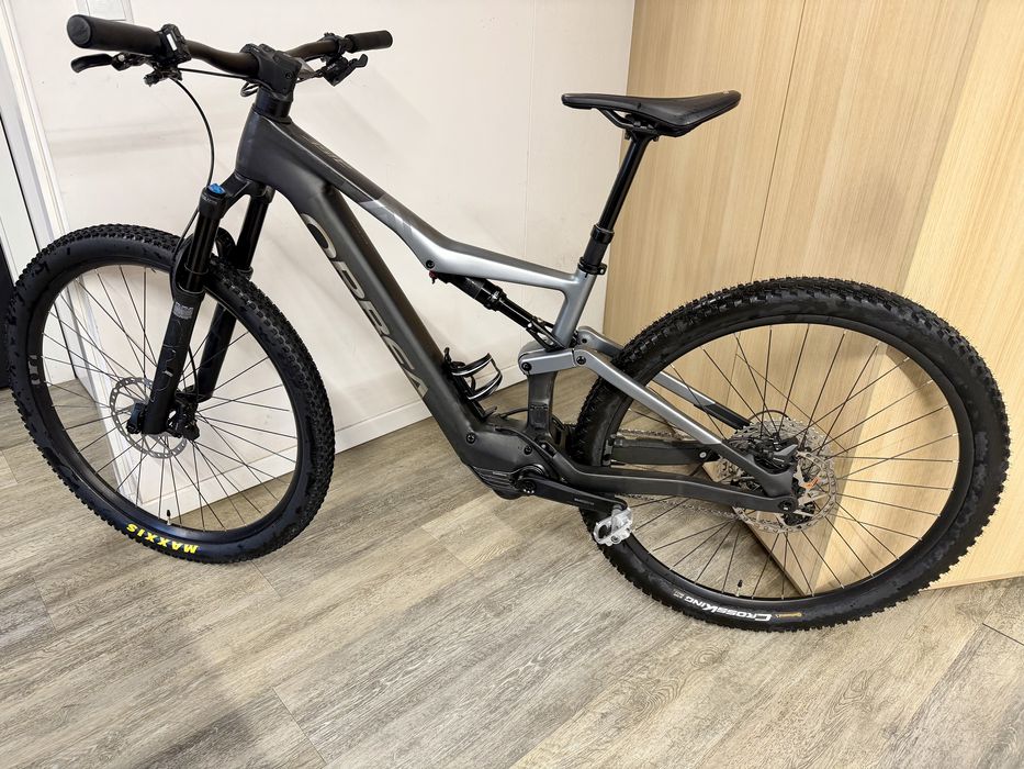 Bicicleta  Electrica Orbea Rise Carbono