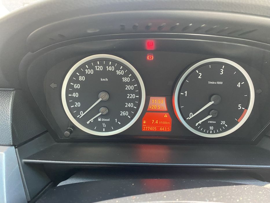 BMW 5 Series 2009 E61 (FL) • 525d Automatic (197 к.c)