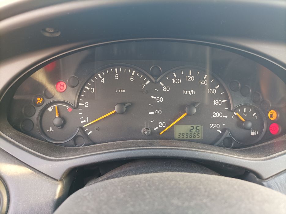 Ford Focus 1.8 tddi 2000