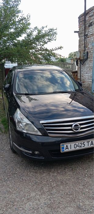Nissan TEANA