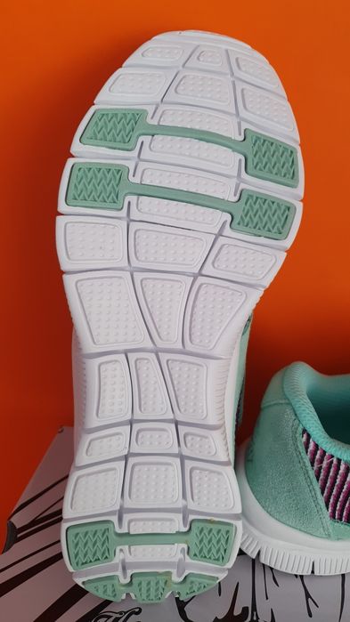 Sneakersy nowe sportowe Spider modne Rozmiar 37 / wkładka 23 cm