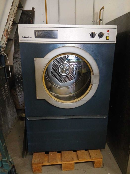 Máquinas Industriais de Lavandaria Miele, Electrolux, Keyclean e Primus