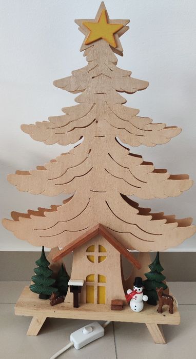 Árvore de madeira natal