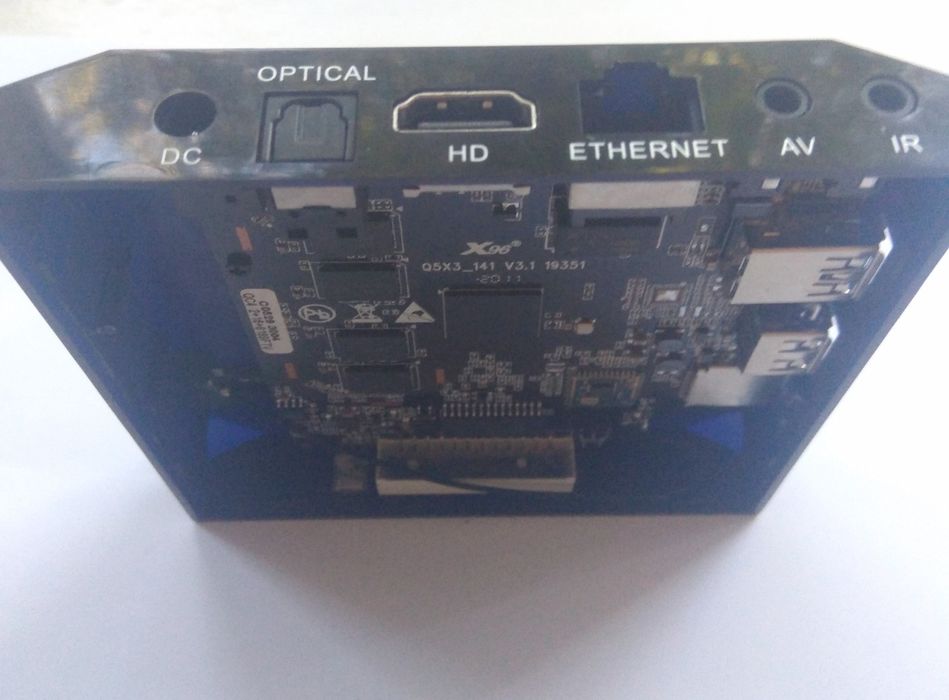 Android TV Box DMC IDS Plus 2/16 Гб Wifi 2.4+5 ГГц