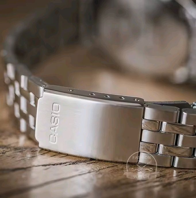 Кварцовий жіночий годинник Casio. Японія. Чудовий подарунок жінкам