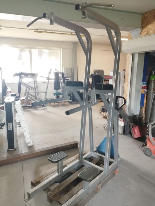 Poręcze stacjonarne na plecy brzuch triceps dip Startrac