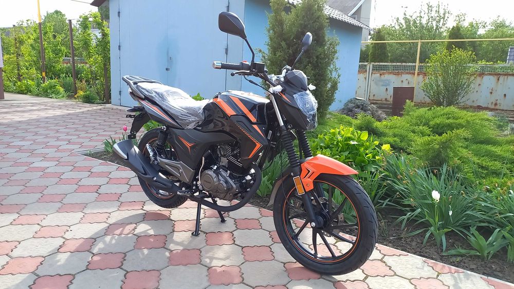 Продам новий мотоцикл SPARK SP200-R36,м-н МОТО-РАЙ,м.Синельникове.