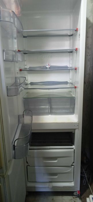 Холодильник Snaige 190см