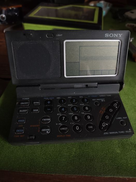 Radio sony icf sw100