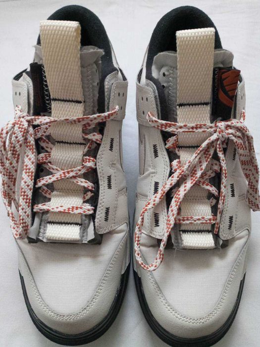 Кроссовки Nike кожа размер 44 - 45 стелька 28 см