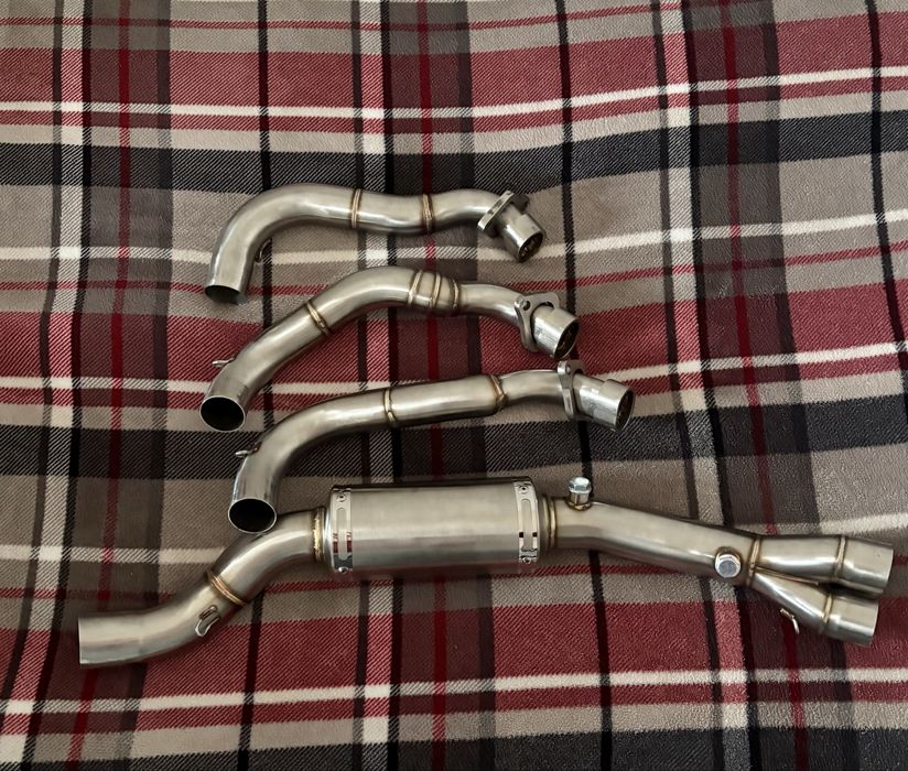 Coletor + Mid Pipe Inox Triumph Daytona 660 - Som Brutal