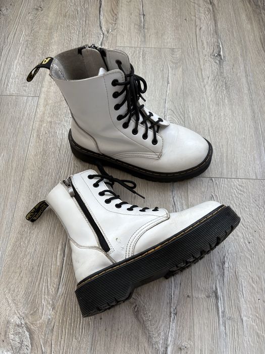 Dr. Martens Jadon White