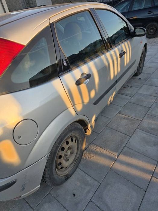 Ford Focus 1999  rok benzyna gaz
